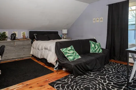 6-8 Elm Street Newmarket NH 03857