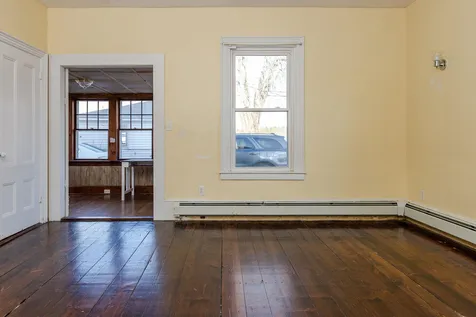 6-8 Elm Street Newmarket NH 03857