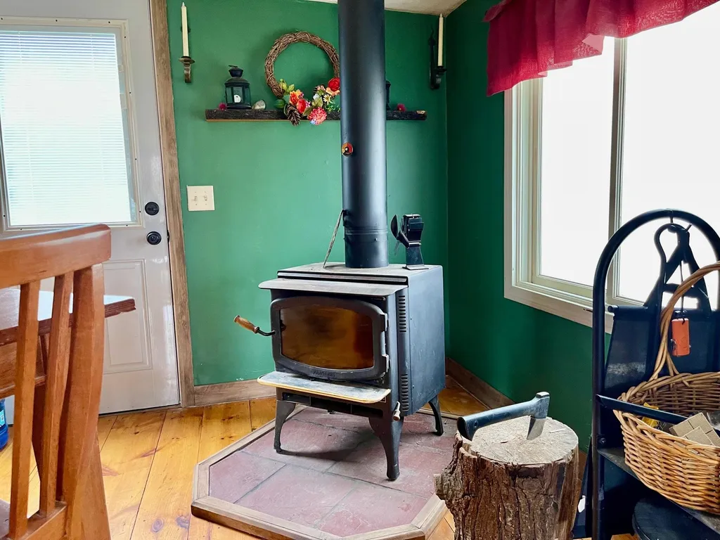 21 Wednesday Hill Road Lee NH 03861