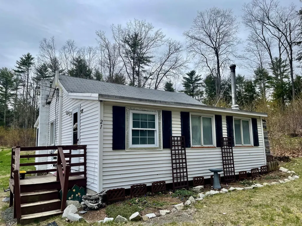 21 Wednesday Hill Road Lee NH 03861