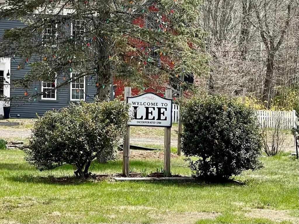 21 Wednesday Hill Road Lee NH 03861