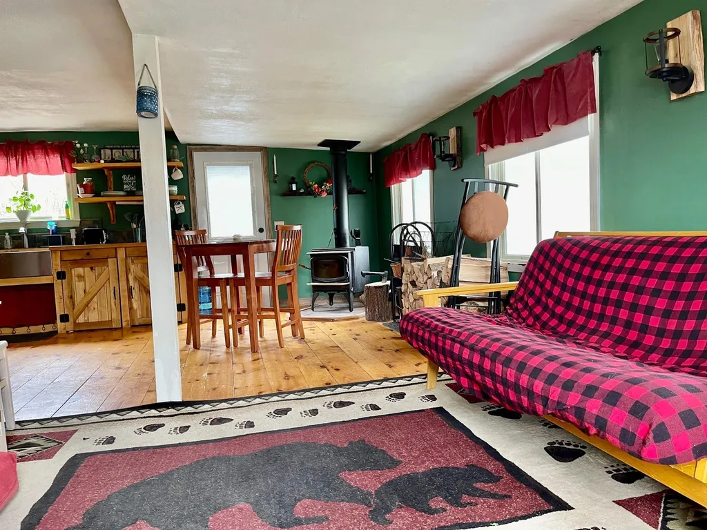 21 Wednesday Hill Road Lee NH 03861
