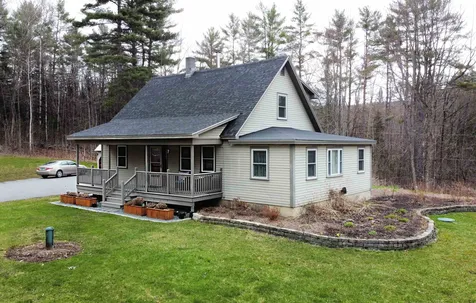 6277 Route 18 Waterford VT 05819