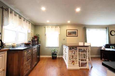 6277 Route 18 Waterford VT 05819