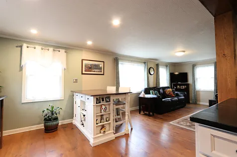 6277 Route 18 Waterford VT 05819