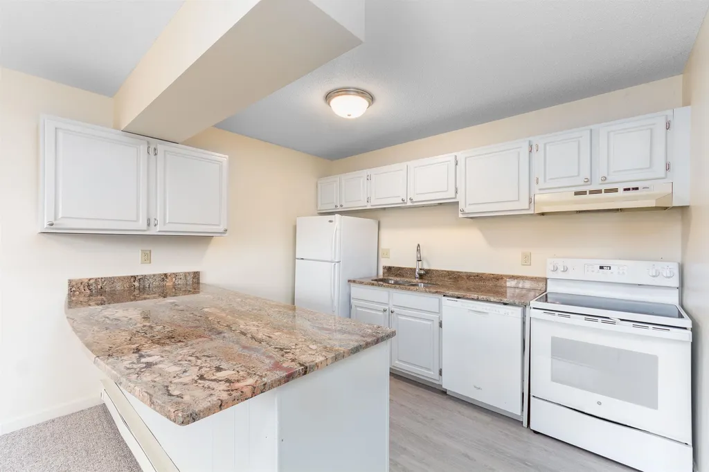 36 Twin Oaks Terrace South Burlington VT 05403