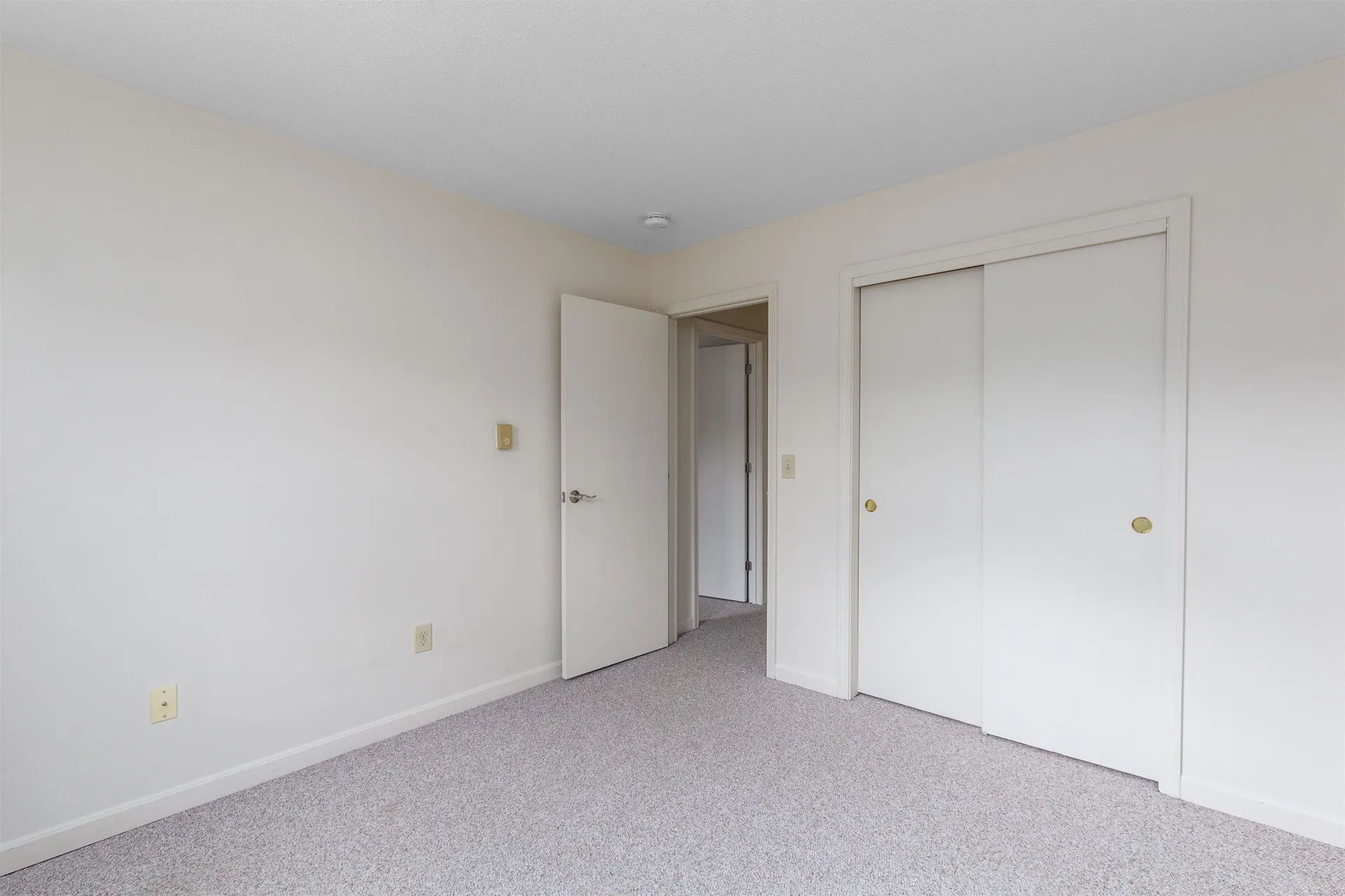 36 Twin Oaks Terrace South Burlington VT 05403