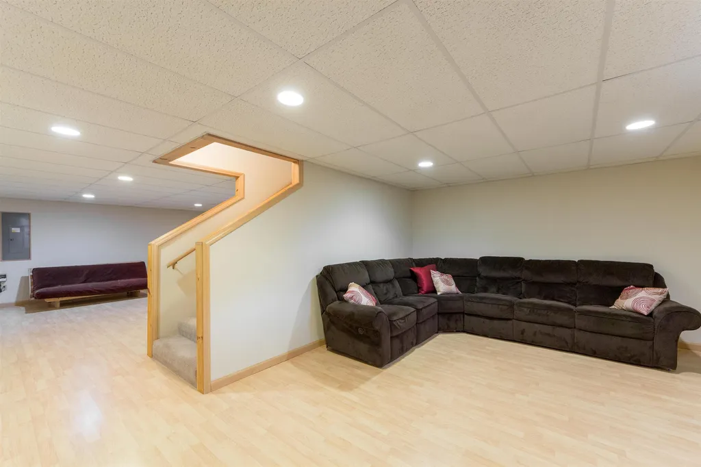 261 Stone Drive Colchester VT 05446