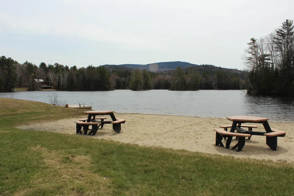 202-118 Carr Road Haverhill NH 03765