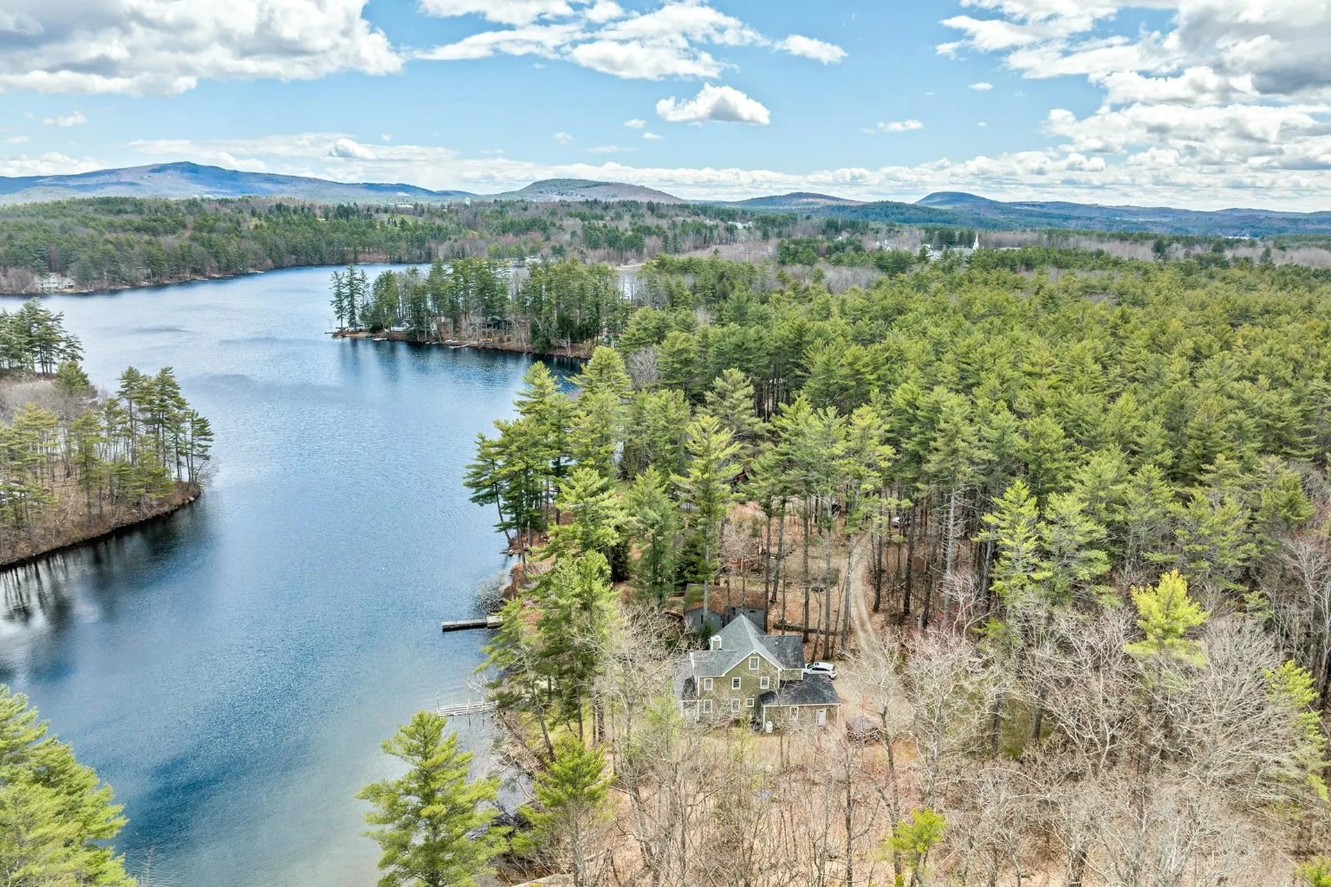 63 Crooked Pond Lane Wolfeboro NH 03894