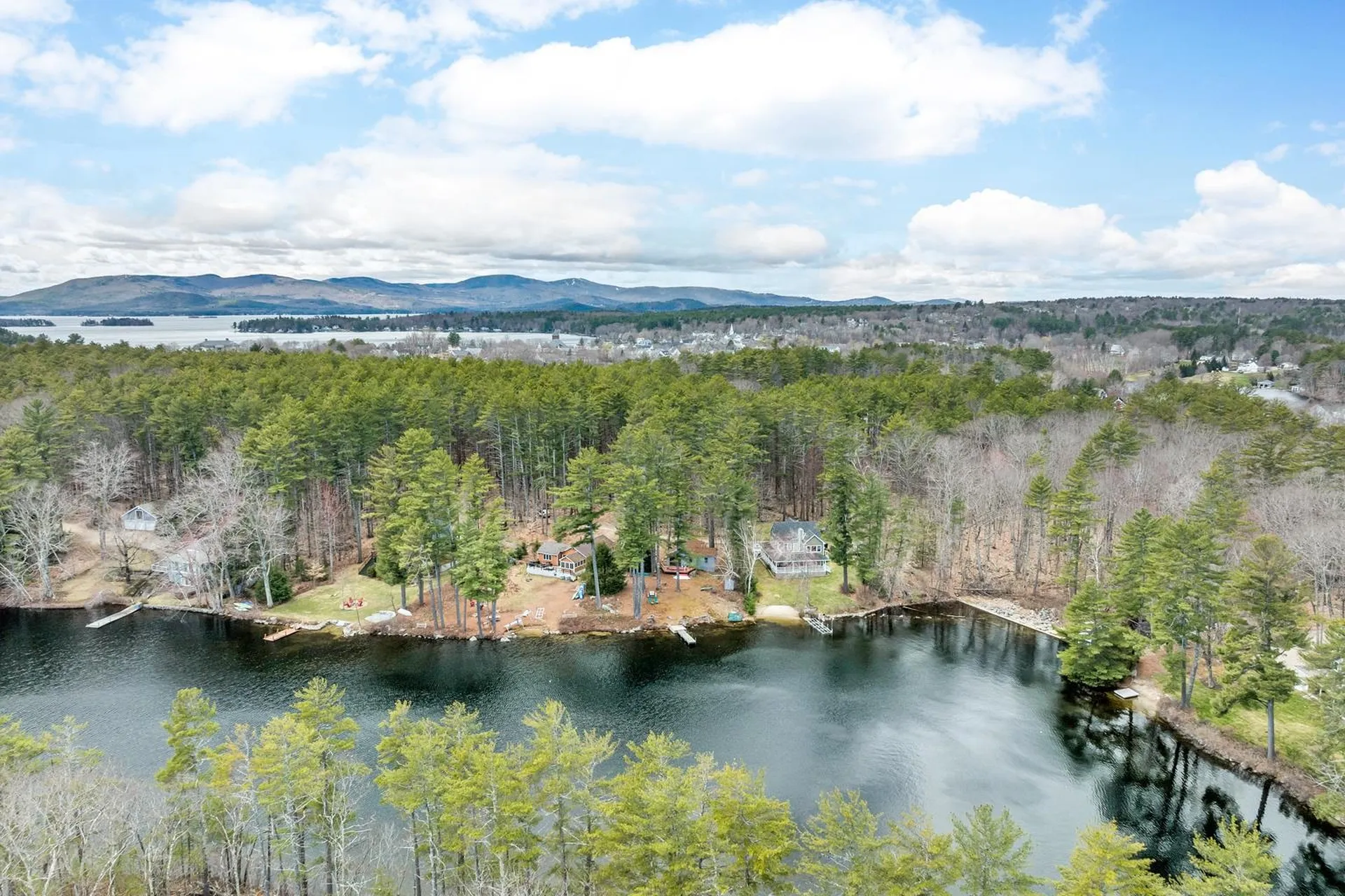63 Crooked Pond Lane Wolfeboro NH 03894