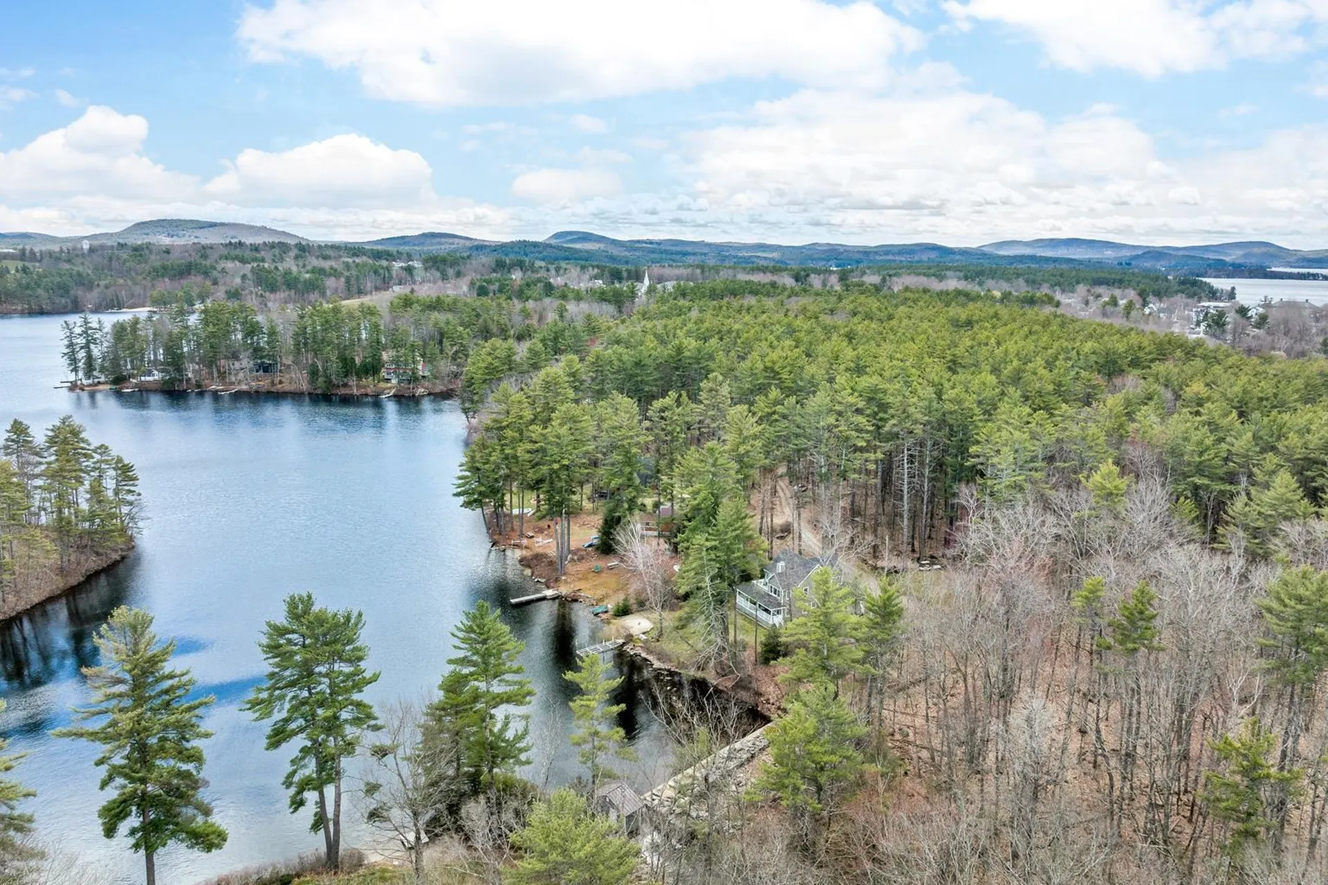 63 Crooked Pond Lane Wolfeboro NH 03894