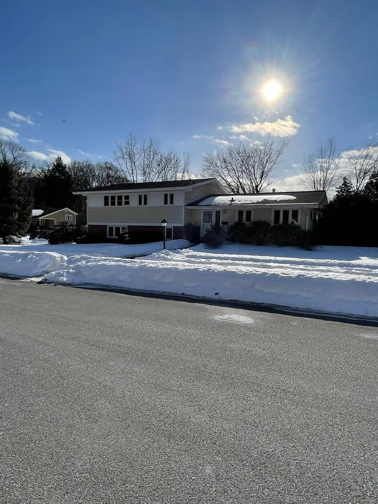 47 Wildwood Drive Burlington VT 05408