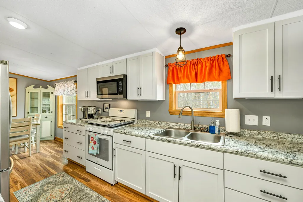 415 Ridge Road Middleton NH 03887