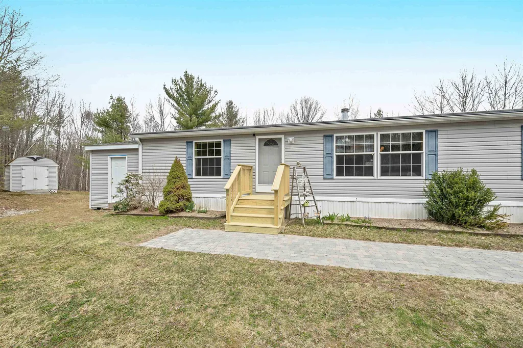 415 Ridge Road Middleton NH 03887