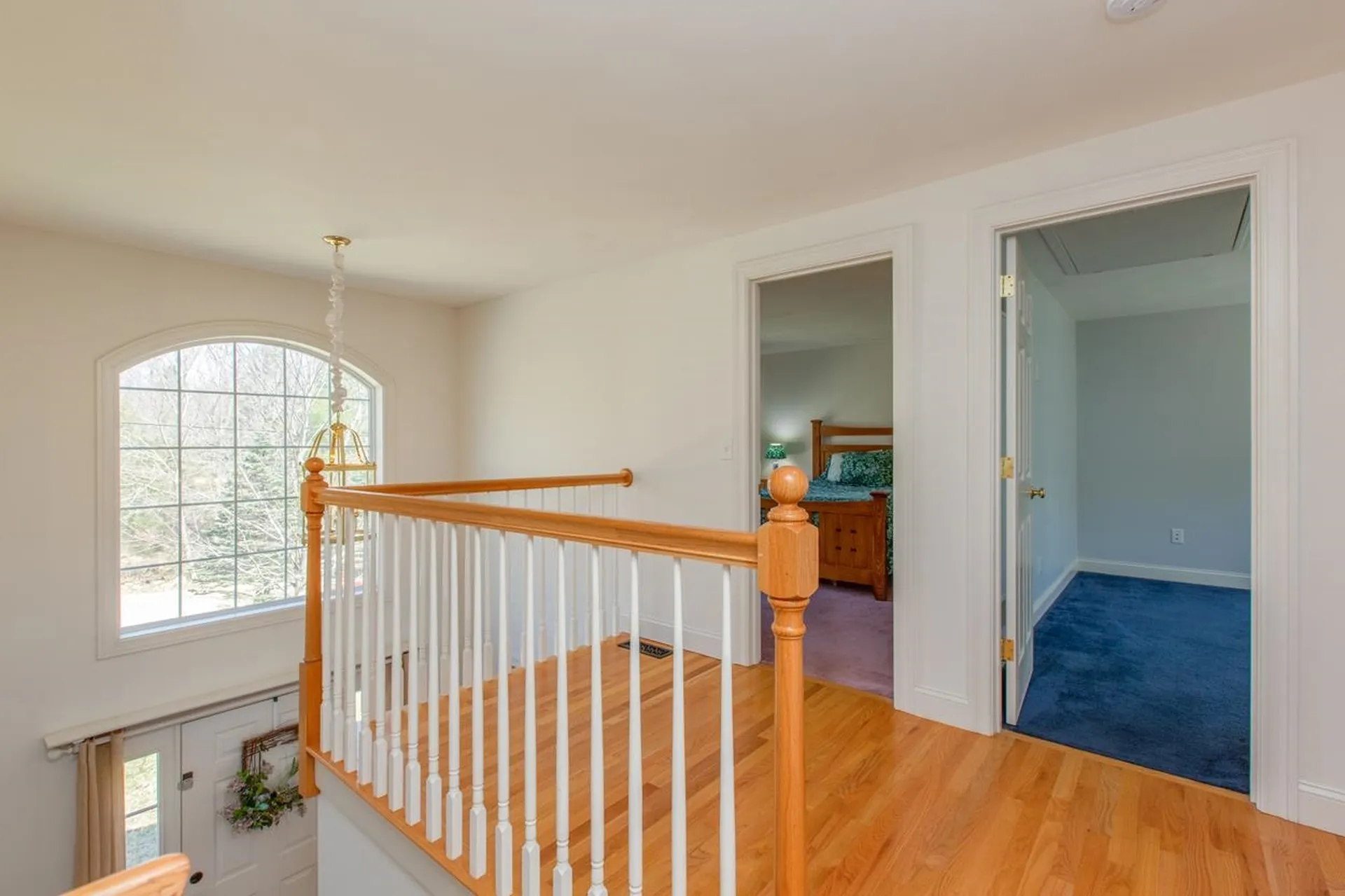 98 Middle Road Deerfield NH 03037