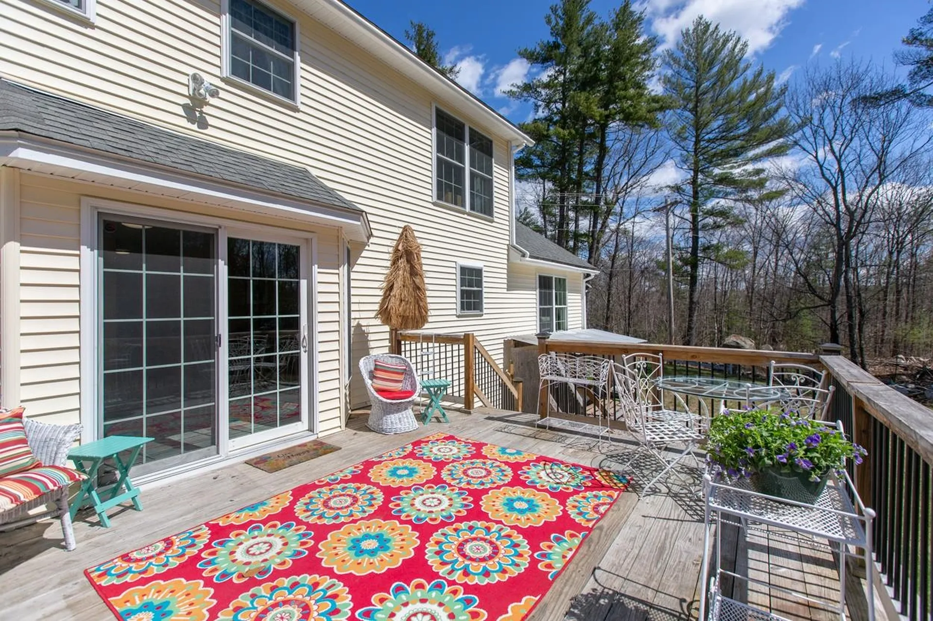 98 Middle Road Deerfield NH 03037
