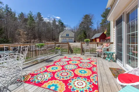 98 Middle Road Deerfield NH 03037