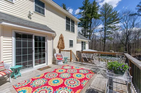 98 Middle Road Deerfield NH 03037