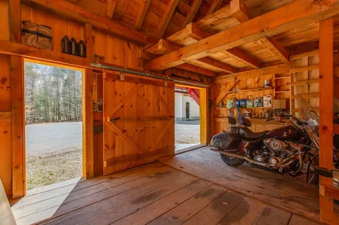 98 Middle Road Deerfield NH 03037