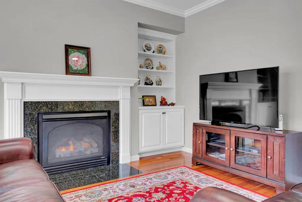 39 Forest Edge Drive Hanover NH 03755