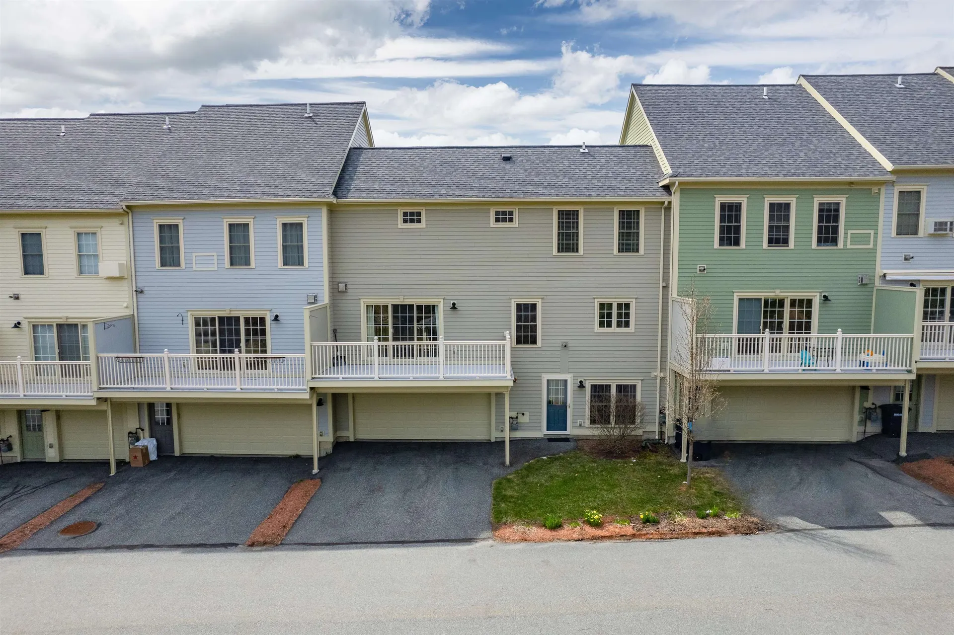 39 Forest Edge Drive Hanover NH 03755