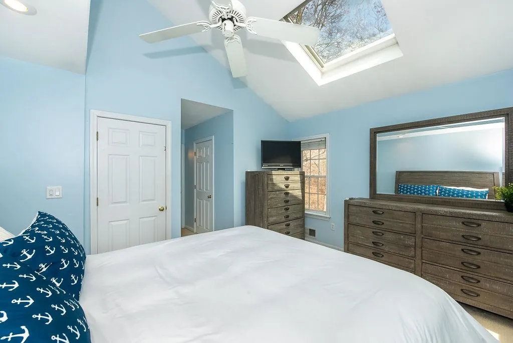 13 Oak Hill Lane Exeter NH 03833
