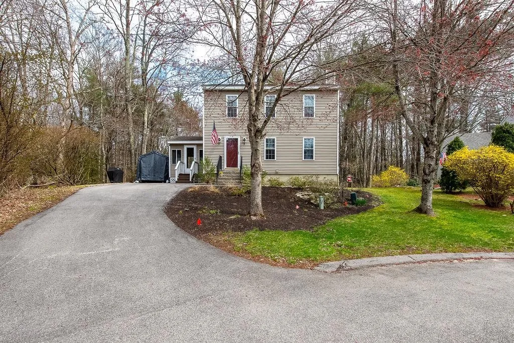 13 Oak Hill Lane Exeter NH 03833