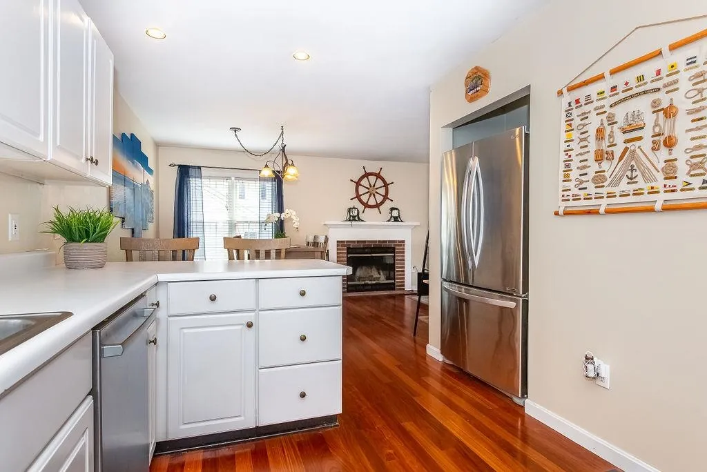 13 Oak Hill Lane Exeter NH 03833