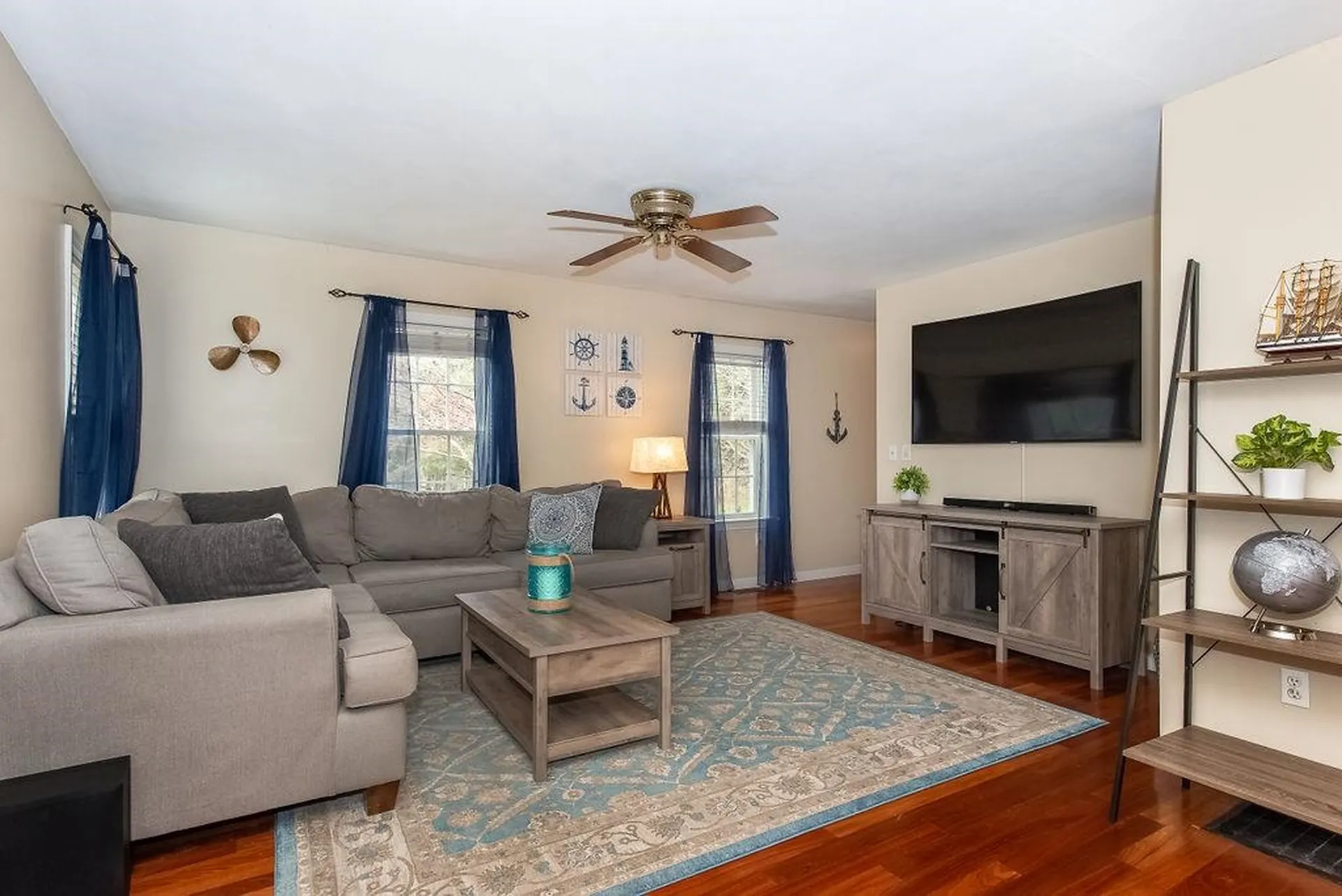 13 Oak Hill Lane Exeter NH 03833