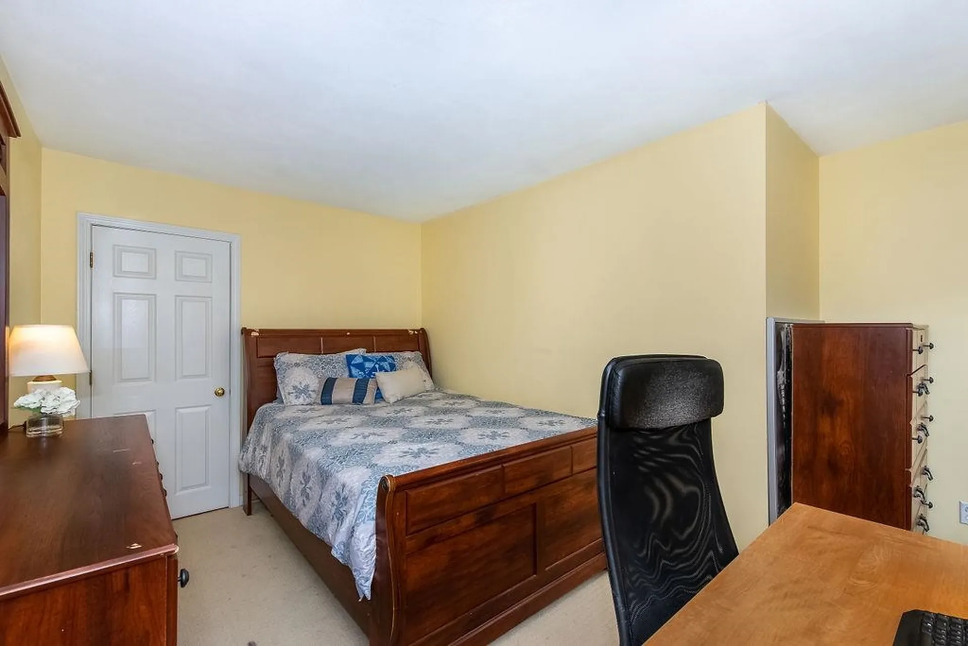 13 Oak Hill Lane Exeter NH 03833
