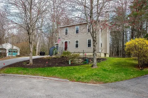 13 Oak Hill Lane Exeter NH 03833