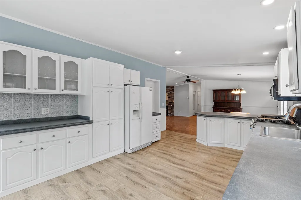 287 Hensmith Road Salisbury NH 03268