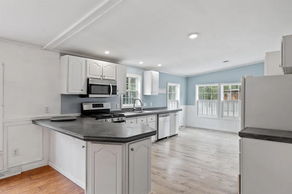 287 Hensmith Road Salisbury NH 03268