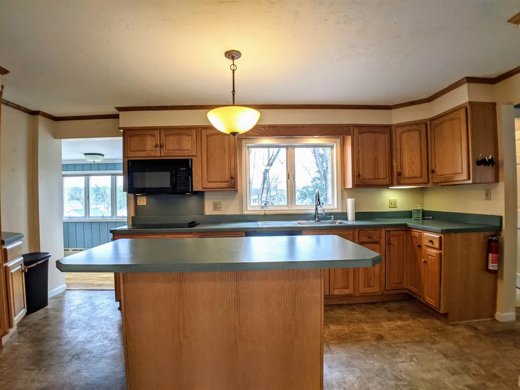 71 Walker Street Laconia NH 03246