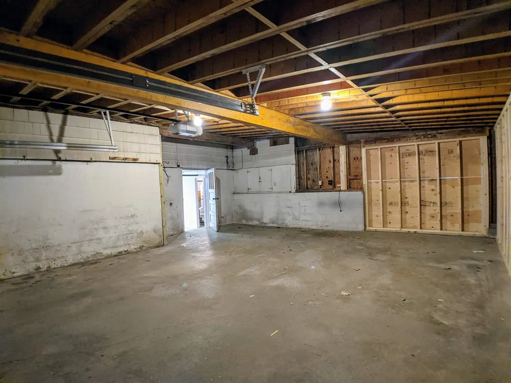 71 Walker Street Laconia NH 03246