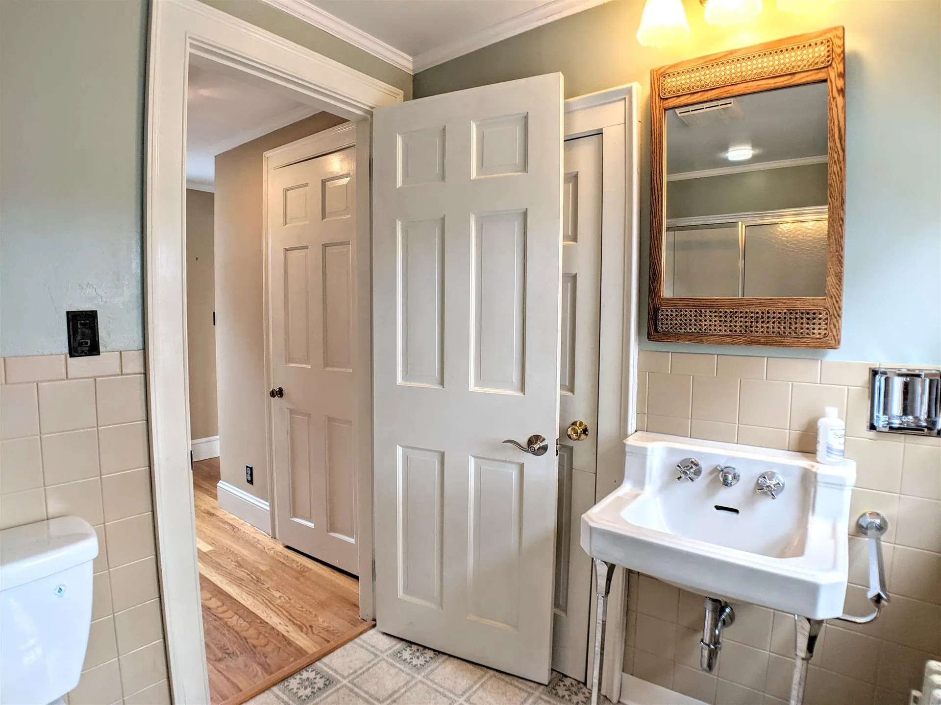 71 Walker Street Laconia NH 03246