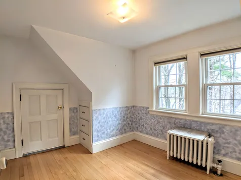 71 Walker Street Laconia NH 03246