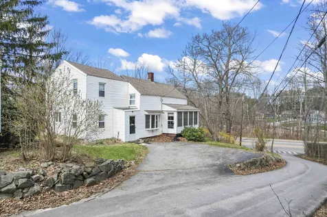 27 Schoolhouse Lane Durham NH 03824