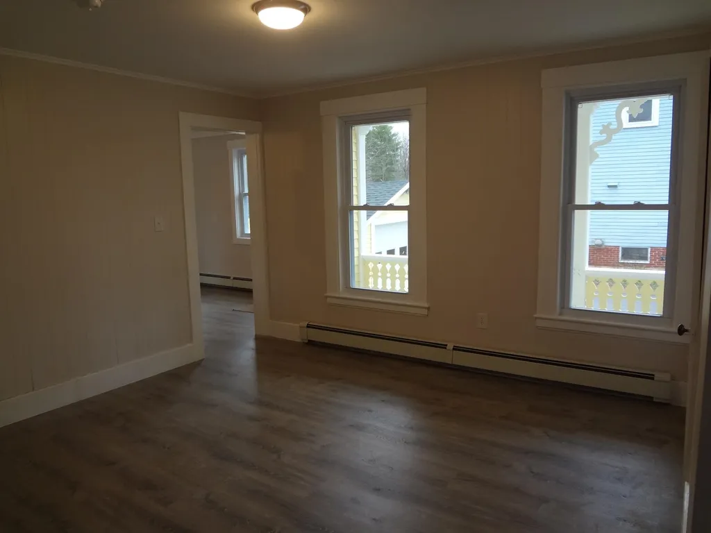 79 Central Street Farmington NH 03835