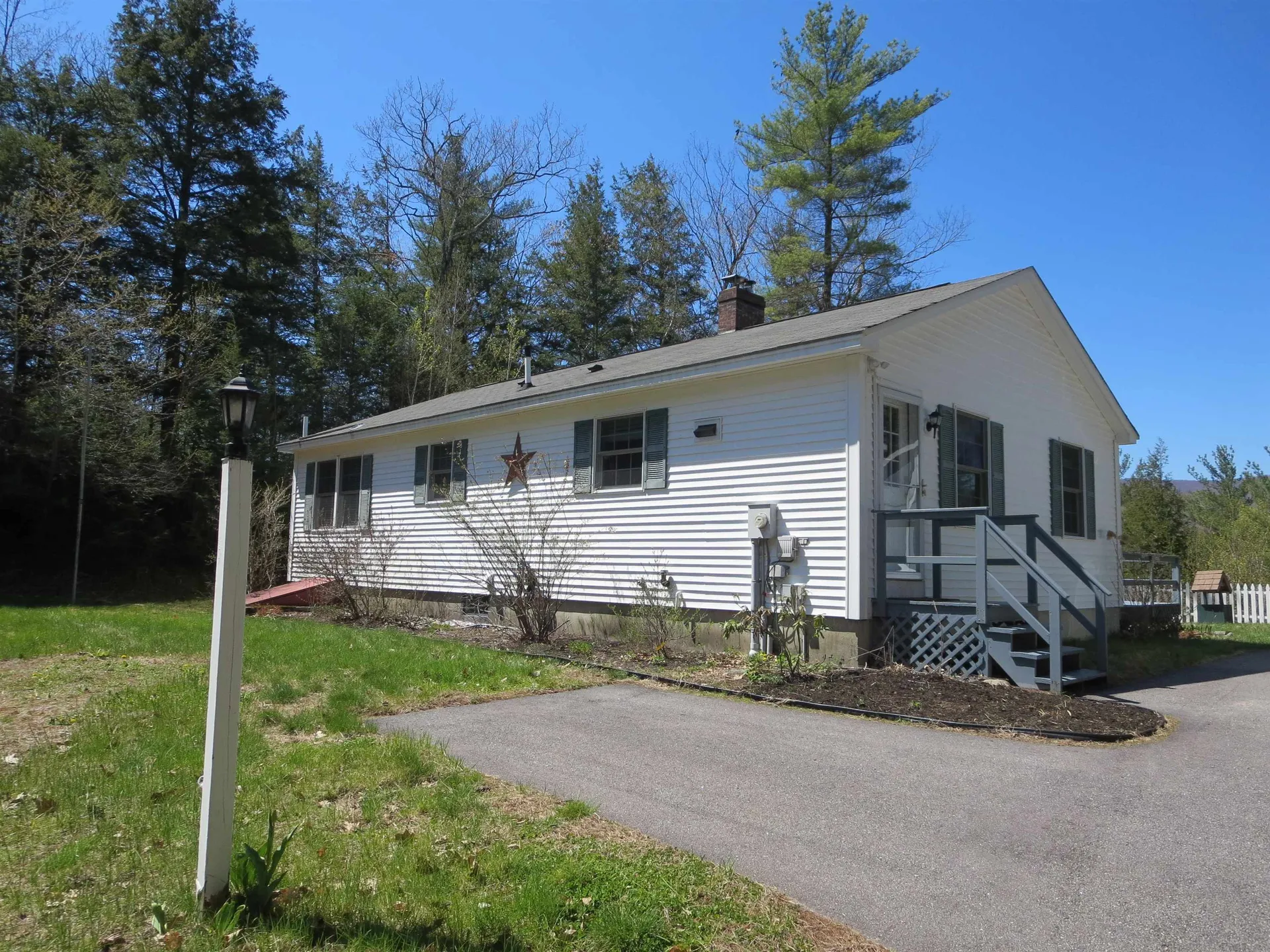660 Nh Route 132 N New Hampton NH 03256