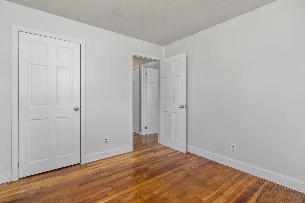 15 Suzanne Drive Portsmouth NH 03801