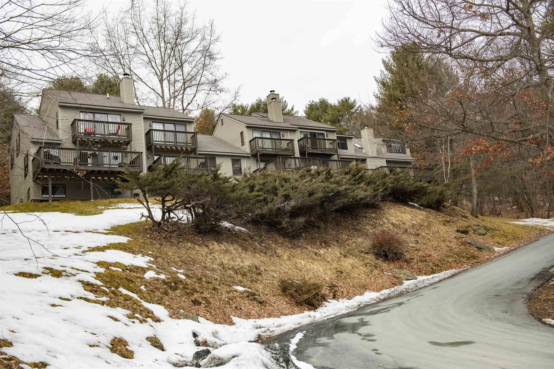 202 Sugar Hill Lane Hartford VT 05059