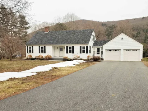 123 Harris Avenue Brattleboro VT 05301