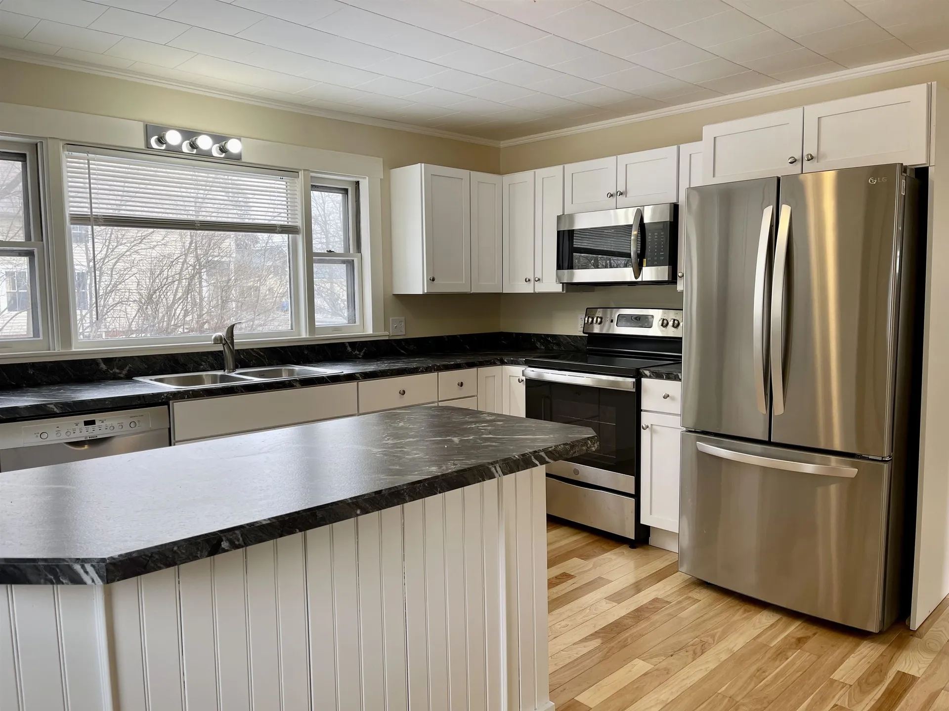1836 Hartford Avenue Hartford VT 05088