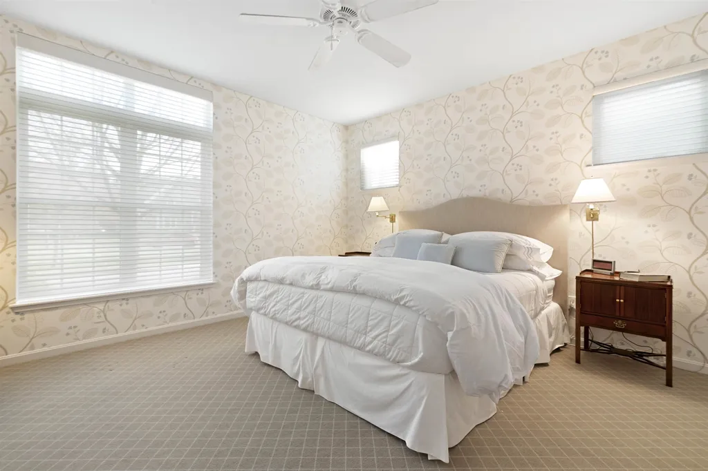 28 Stonehurst Common Hanover NH 03755