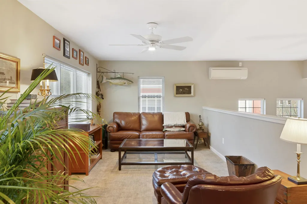 28 Stonehurst Common Hanover NH 03755