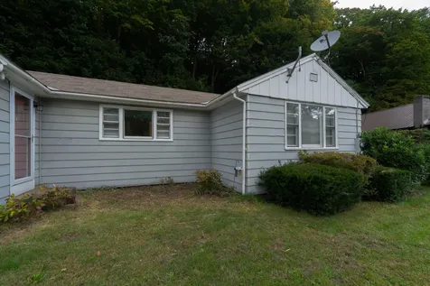95 Williams Street Brattleboro VT 05301