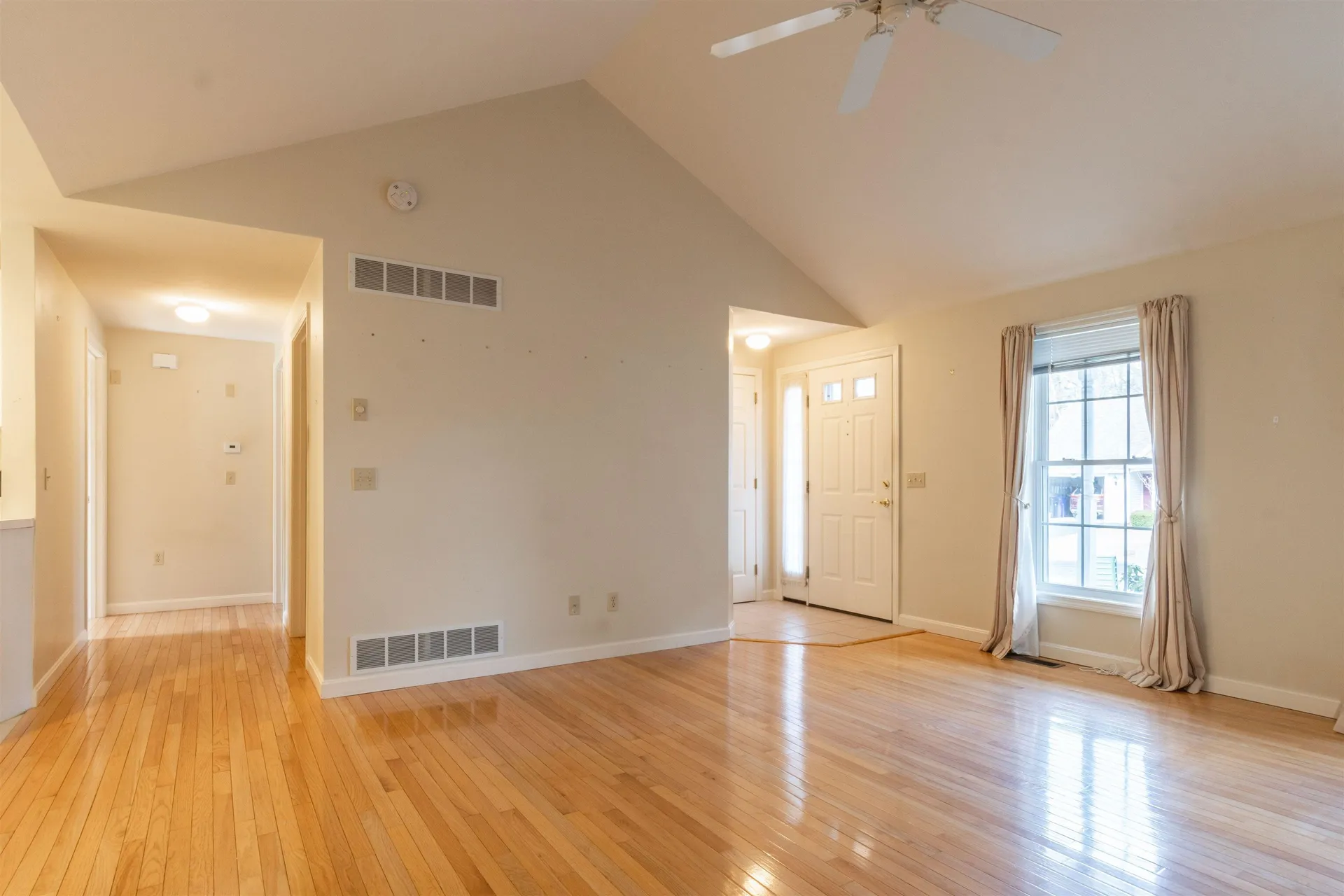 11 Lexington Court Hudson NH 03051