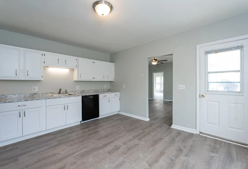 18 Harvard Street Nashua NH 03060